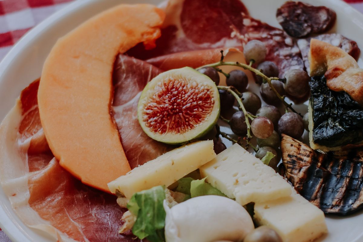 Cantaloupe, Prosciutto, and Burrata Salad